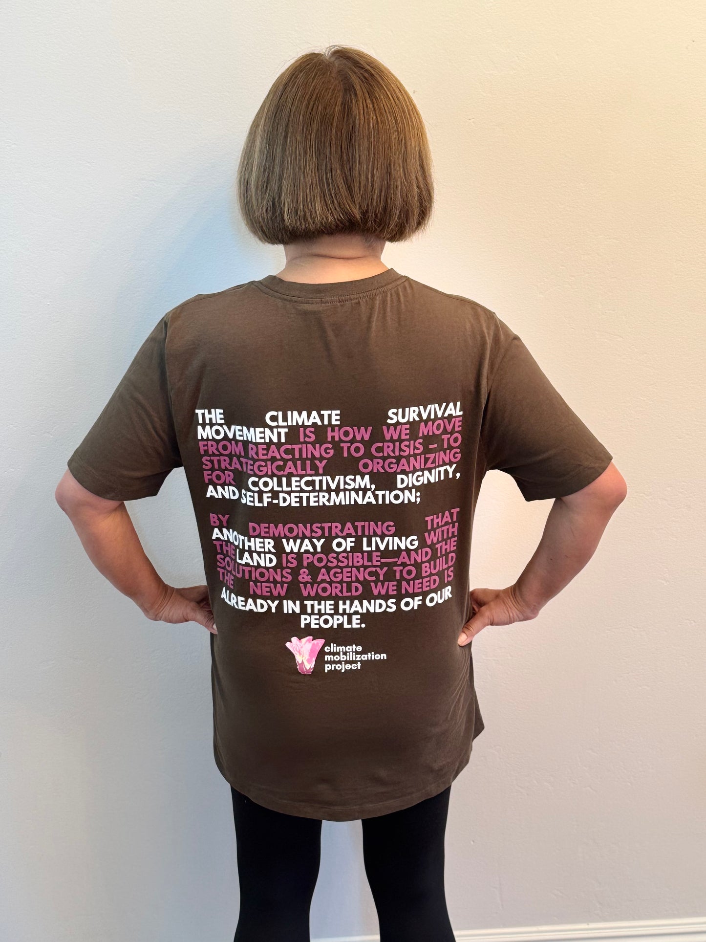 Size 2XL Hibiscus Print T-shirt -- BACKORDERED